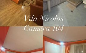 Vila Nicolas Tripla
